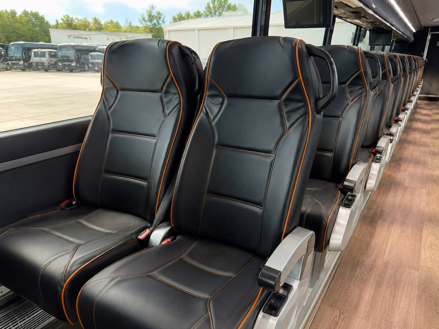 laguna hills hourly full day and full weekend wedding bus packages in laguna hills